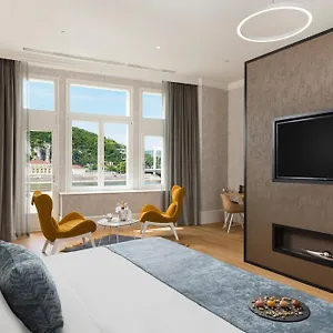 Vision By Continental Group Budapeste